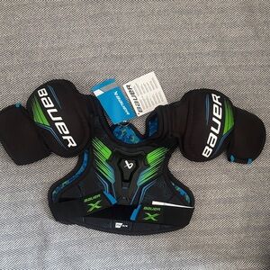 BAUER X HOCKEY SHOULDER
PADS - YOUTH